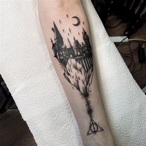 hogwarts tattoo design|[UPDATED] 40 Classic Hogwarts Tattoos .